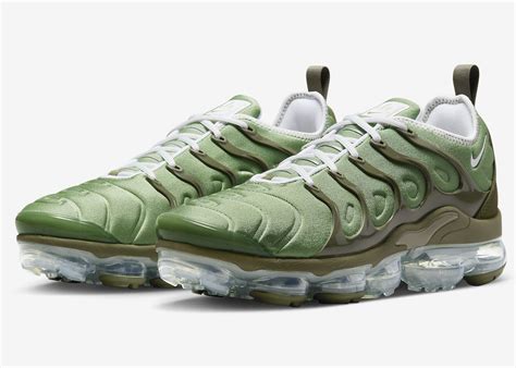 nike air vapormax plus olivengrün|Nike VaporMax foot locker.